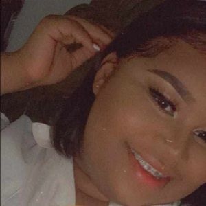 Meet your Posher, Malieka